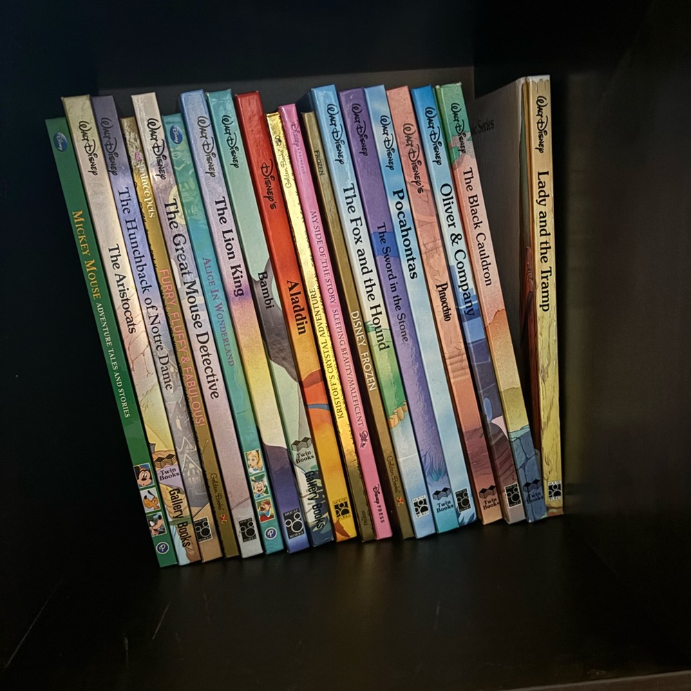 Disney Classic Storybook Collection - Multicolor